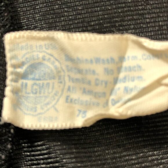 Vintage Maidenform Sweet Nothings Black Half Slip - Picture 2 of 6